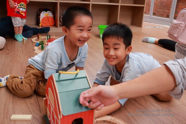 IMG_5242.jpg IMG_5242.jpg