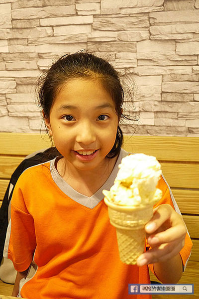 基隆美食【鍋太郎極海鮮涮涮鍋專賣店】基隆崁仔頂新鮮直送。基隆仁愛小火鍋涮涮鍋。基隆廟口火鍋