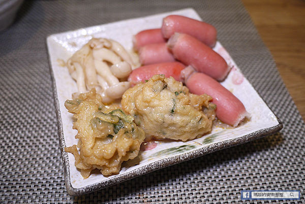 基隆美食【鍋太郎極海鮮涮涮鍋專賣店】基隆崁仔頂新鮮直送。基隆仁愛小火鍋涮涮鍋。基隆廟口火鍋