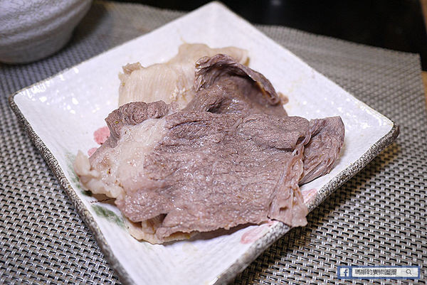 基隆美食【鍋太郎極海鮮涮涮鍋專賣店】基隆崁仔頂新鮮直送。基隆仁愛小火鍋涮涮鍋。基隆廟口火鍋