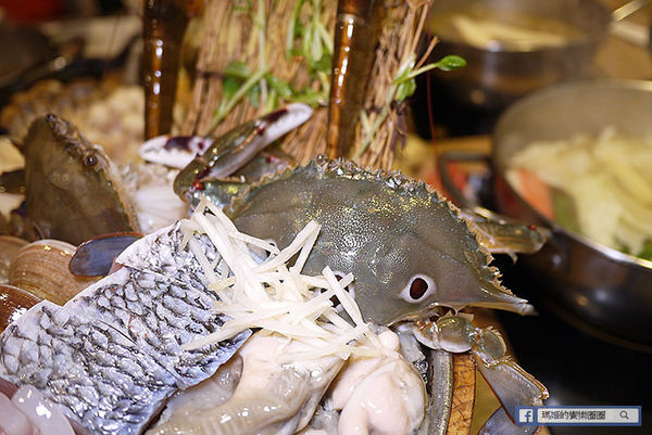 基隆美食【鍋太郎極海鮮涮涮鍋專賣店】基隆崁仔頂新鮮直送。基隆仁愛小火鍋涮涮鍋。基隆廟口火鍋