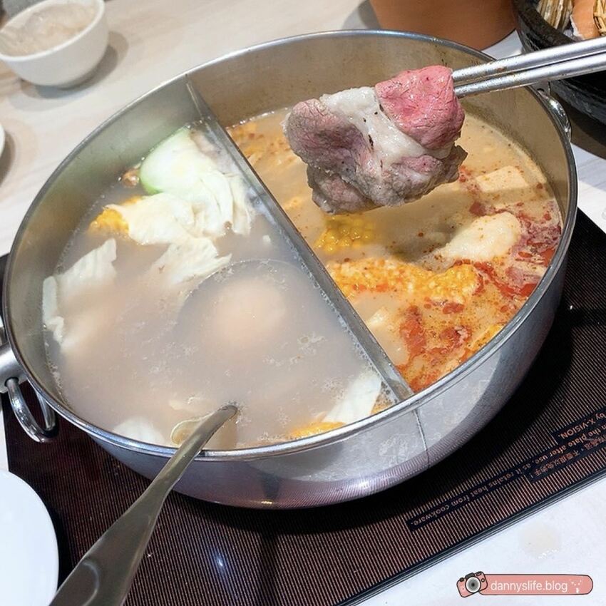 覺醒幸福鍋物 │新北新莊美食/寵物友善。比手大的胖豬蝦 - 丹尼的吃喝玩樂