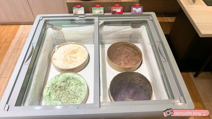 覺醒幸福鍋物 │新北新莊美食/寵物友善。比手大的胖豬蝦 - 丹尼的吃喝玩樂