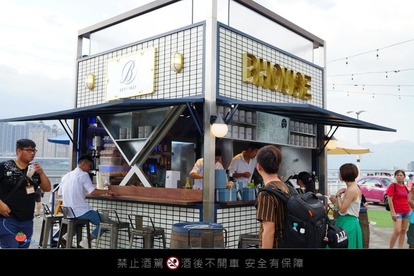 大稻埕貨櫃屋 IG拍照景點B HOUSE百齡罈