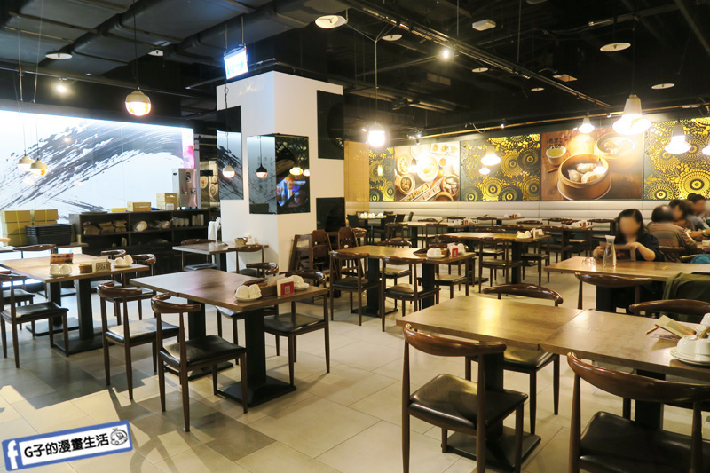 港點大師-台北三創美食.大閘蟹.小龍蝦粉絲煲.燒賣.蒸餃.腸粉