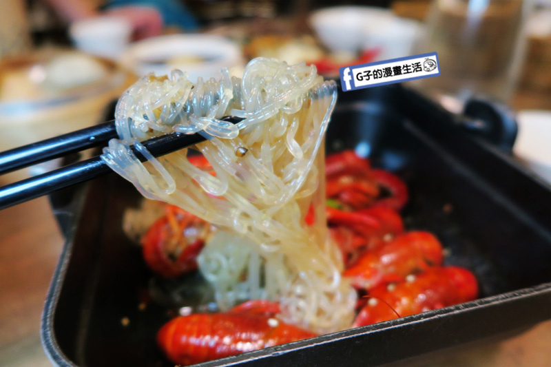 港點大師-台北三創美食.大閘蟹.小龍蝦粉絲煲.燒賣.蒸餃.腸粉