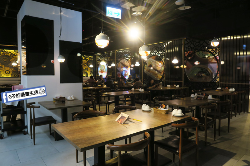 港點大師-台北三創美食.大閘蟹.小龍蝦粉絲煲.燒賣.蒸餃.腸粉