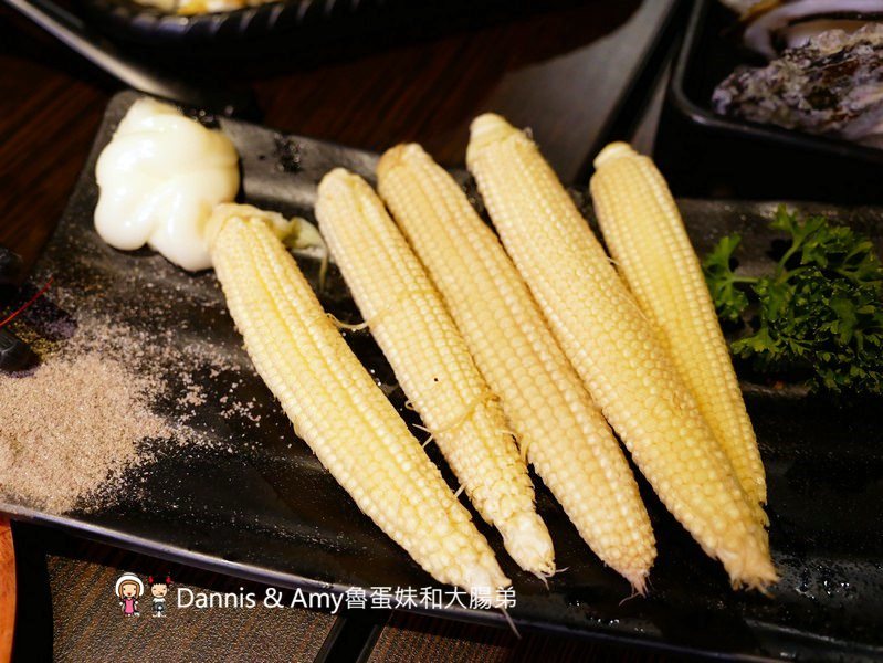 《新竹宵夜美食》男子漢居酒屋。開到凌晨夜貓子聚餐的深夜食堂。手作料理串燒熱炒菜色推薦。菜單分享︱明湖路育賢國中附近（影片）