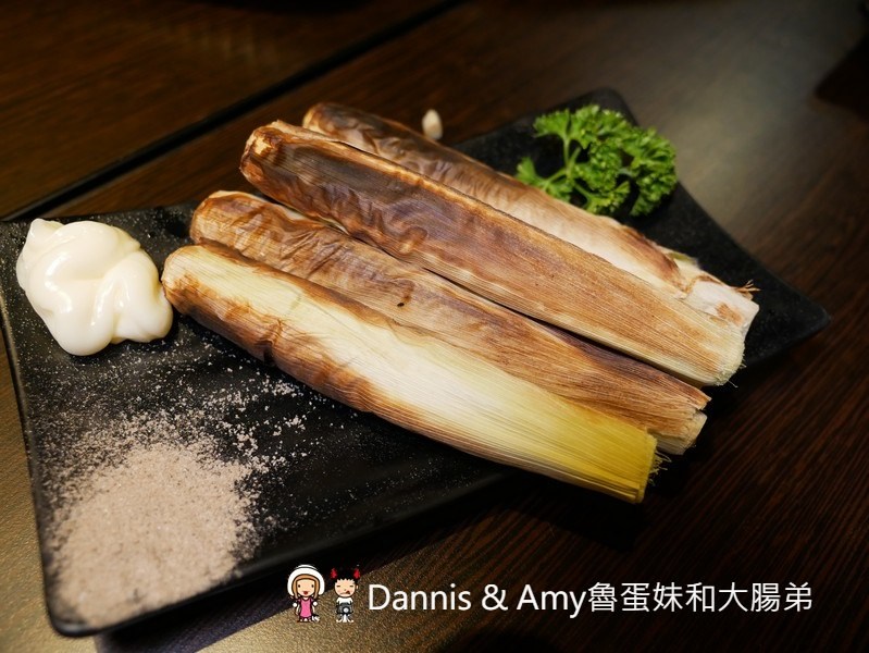 《新竹宵夜美食》男子漢居酒屋。開到凌晨夜貓子聚餐的深夜食堂。手作料理串燒熱炒菜色推薦。菜單分享︱明湖路育賢國中附近（影片）