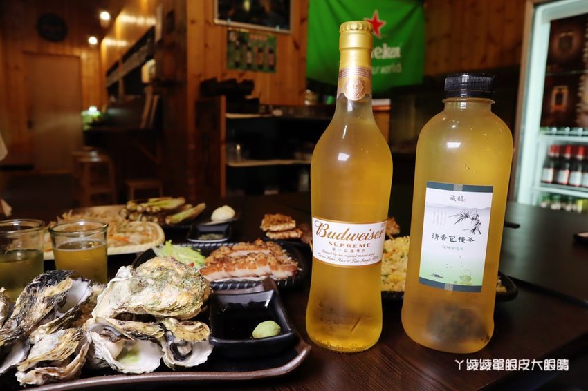 新竹平價宵夜熱炒推薦男子漢居酒屋!必吃澎湖牡蠣、冰鎮中卷、豆皮皮蛋串跟手工豆干