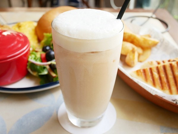 誠吾早午餐 Chéngwú Brunch：誠吾早午餐 Chéngwú Brunch-台南中西區早午餐  住宅區內網美級裝潢  水耕生菜享用更安心  還有牽絲無極限的帕尼尼必嚐