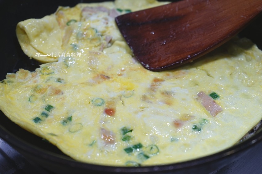 在家吃早午餐-台畜香燻雞胸肉-胡桃木-迷迭香