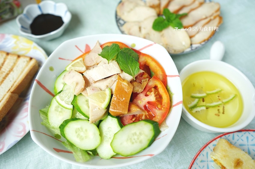 在家吃早午餐-台畜香燻雞胸肉-胡桃木-迷迭香