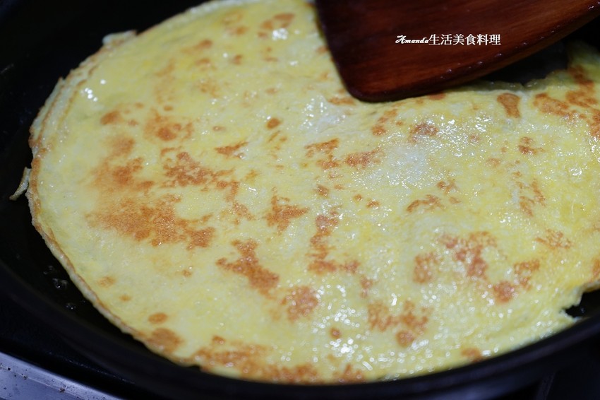 在家吃早午餐-台畜香燻雞胸肉-胡桃木-迷迭香