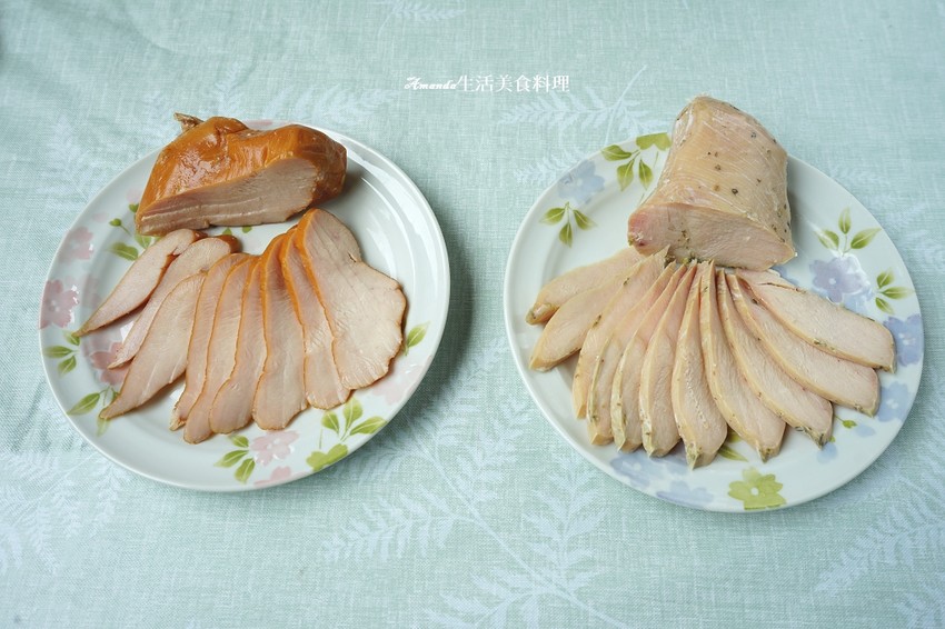 在家吃早午餐-台畜香燻雞胸肉-胡桃木-迷迭香