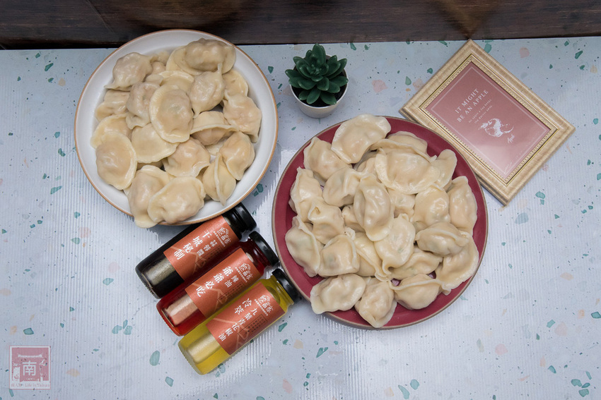 【團購美食】超人氣團購水餃|個頭好大還會爆汁|傳承眷村好味道|履歷水餃|牛肉水餃|究好豬肉水餃~餃當家 - 南人幫