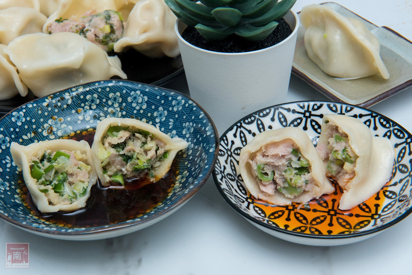 【團購美食】超人氣團購水餃|個頭好大還會爆汁|傳承眷村好味道|履歷水餃|牛肉水餃|究好豬肉水餃~餃當家 - 南人幫