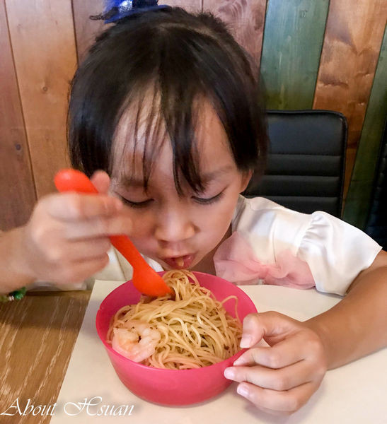 Big foots大腳義大利麵：機場捷運A15站大園美食-Big foots大腳義大利麵