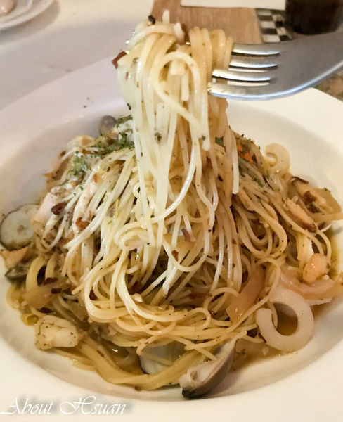 Big foots大腳義大利麵：機場捷運A15站大園美食-Big foots大腳義大利麵