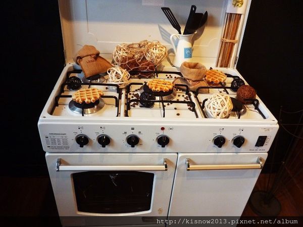 Oven Coffee 蘆洲旗艦店：甜美的烤箱滋味,輕鬆悠閒的下午茶時刻-『愛評體驗券』、『Oven Coffee 蘆洲旗艦店』体驗心得