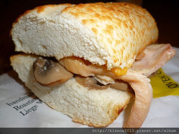 Oven Coffee 蘆洲旗艦店：甜美的烤箱滋味,輕鬆悠閒的下午茶時刻-『愛評體驗券』、『Oven Coffee 蘆洲旗艦店』体驗心得