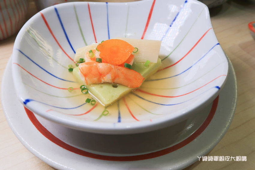 新竹竹北|鮨一路壽司,超值午餐限定丼飯!饕客才懂的職人手感溫度壽司,大海旬味的無菜單日本料理