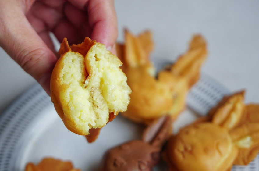 [高雄雞蛋糕推薦]小任性雞蛋糕-呆萌兔子造型包餡雞蛋糕x浪漫粉色攤車 - 美食好芃友