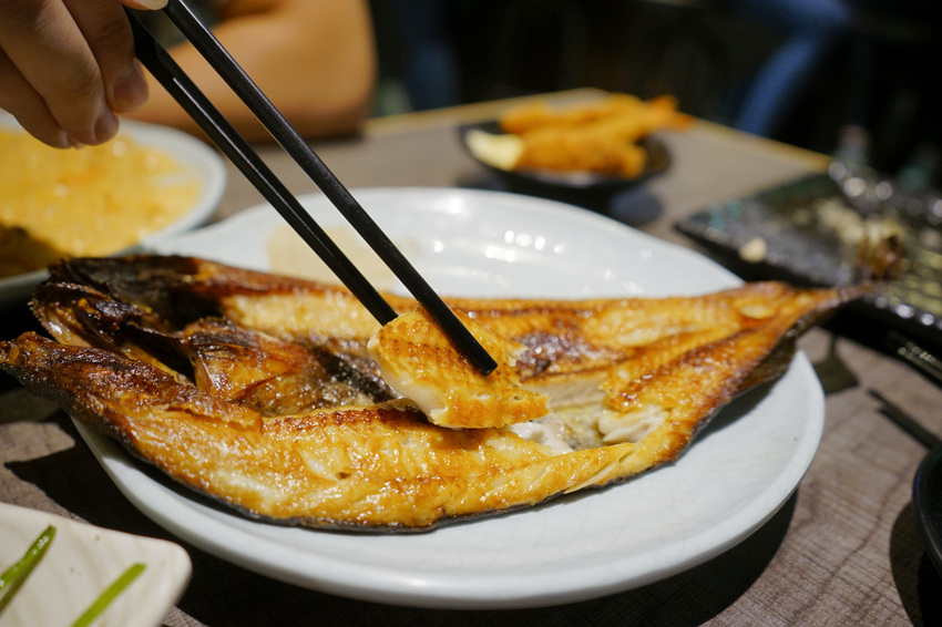 台北｜串燒殿－西門 西門町居酒屋．499/699吃到飽日式串燒店推薦！ - 奇奇一起玩樂趣