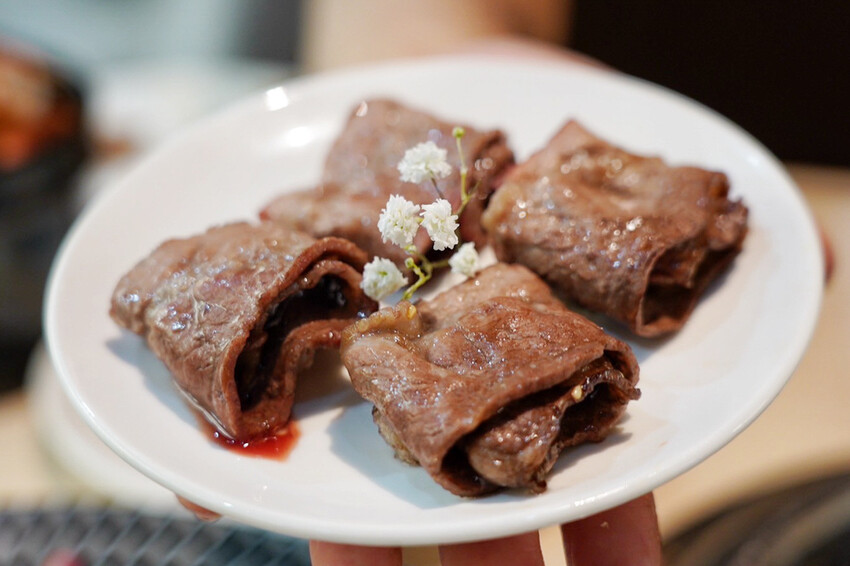 燒肉道|軌道燒肉火烤兩吃!120分鐘吃到飽!589元可吃30種以上,近台茂購物中心 @艾瑪 吃喝玩樂札記