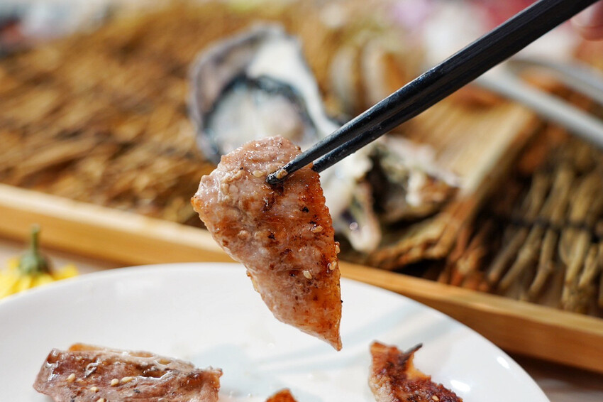 燒肉道|軌道燒肉火烤兩吃!120分鐘吃到飽!589元可吃30種以上,近台茂購物中心 @艾瑪 吃喝玩樂札記