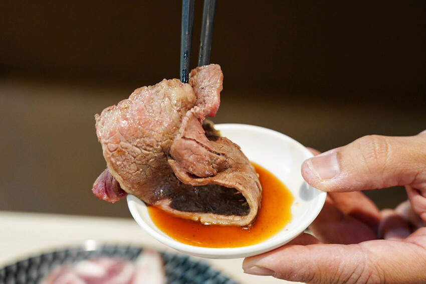 燒肉道|軌道燒肉火烤兩吃!120分鐘吃到飽!589元可吃30種以上,近台茂購物中心 @艾瑪 吃喝玩樂札記