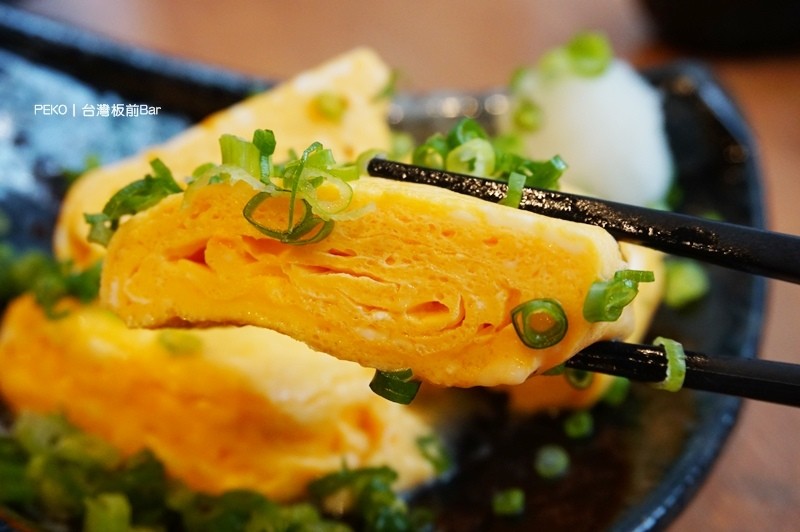 市政府美食.板前バル.台灣板前バル.板前Bar.統一時代百貨.市政府餐廳.鮭魚卵爆丼.鮭魚卵蓋飯.日式料理.