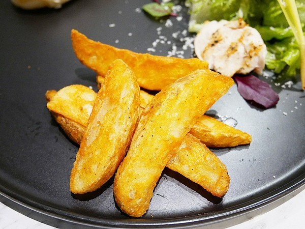 garden party:Garden Party-新竹東區歐式料理 巷弄內花園餐廳 高貴的環境 搭配上精緻優雅的餐點 視覺和味覺都被滿足