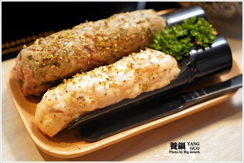 【台北火鍋】養鍋Yang Guo石頭涮涮鍋．台中排隊火鍋名店來台北囉!口味多樣、用料實在，不收服務費、友善寵物餐廳!