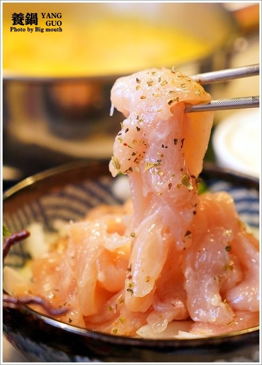 【台北火鍋】養鍋Yang Guo石頭涮涮鍋．台中排隊火鍋名店來台北囉!口味多樣、用料實在，不收服務費、友善寵物餐廳!