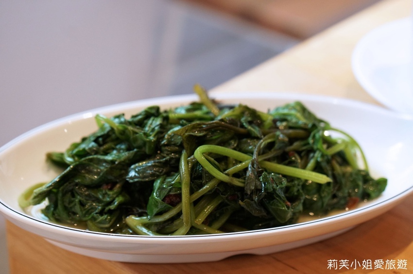 雙月食品