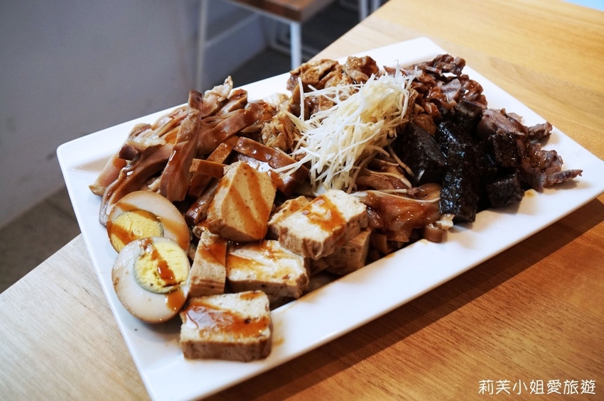 雙月食品