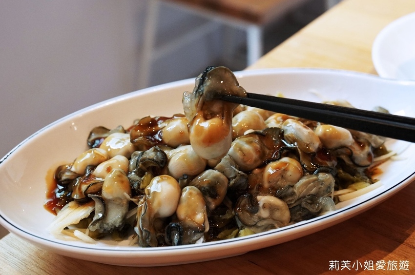 雙月食品