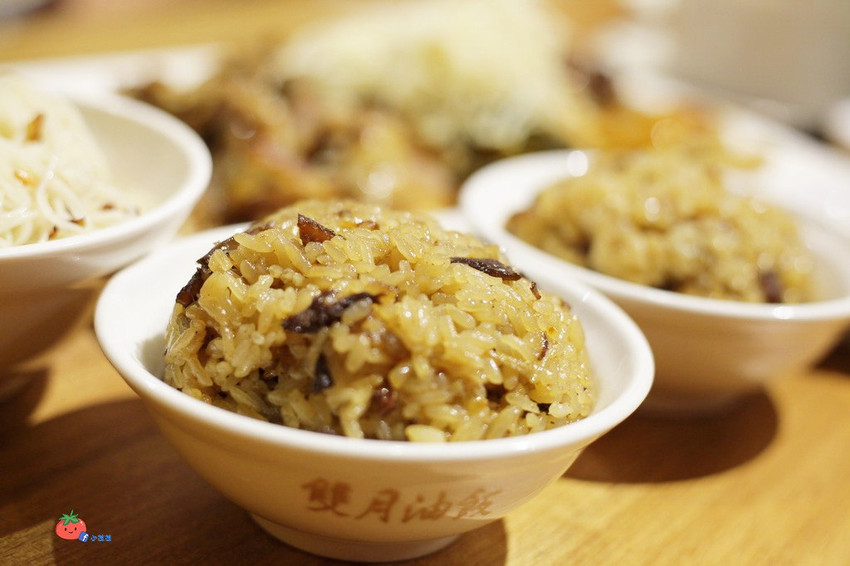 【中和米其林美食】料多疊如山的霸氣養身湯品 雙月食品社