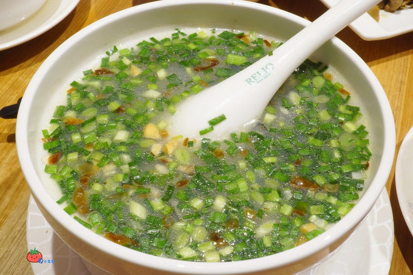 【中和米其林美食】料多疊如山的霸氣養身湯品 雙月食品社