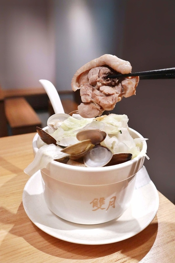 2018-12-11 12.34.25 2-01