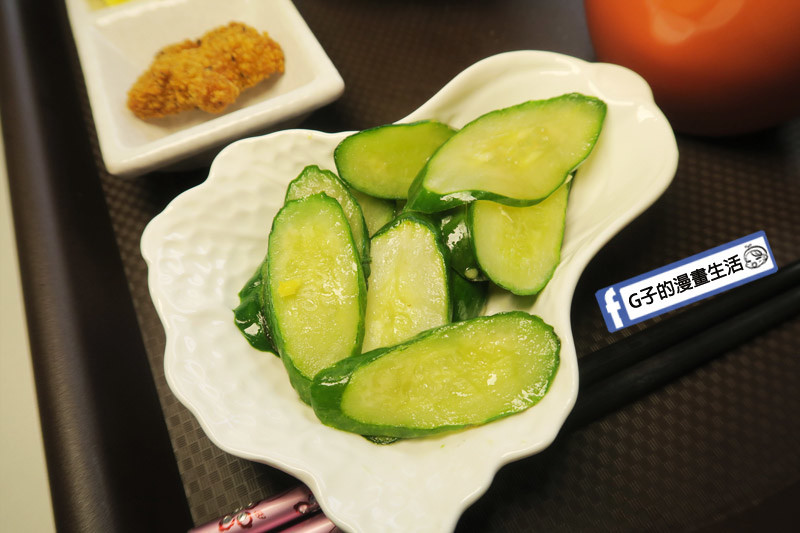 中永和/早午餐餐廳-小狐狸中西式料理.三杯雞飯+4樣配菜