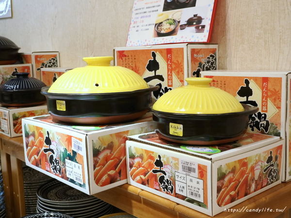 僑俐瓷器有限公司（豐原店）：台中餐具批發│讓人買到失心瘋的僑俐瓷器來台中啦！價格超優惠，還有超美陶瓷牆，豐原IG打卡景點～