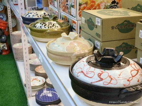 僑俐瓷器有限公司（豐原店）：台中餐具批發│讓人買到失心瘋的僑俐瓷器來台中啦！價格超優惠，還有超美陶瓷牆，豐原IG打卡景點～