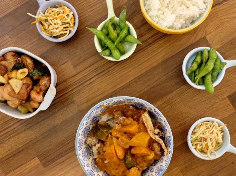 【板橋|新埔站】在家好食 Ma Famille_家常味的叔公三杯雞腿飯及瑪莉亞紅伽哩