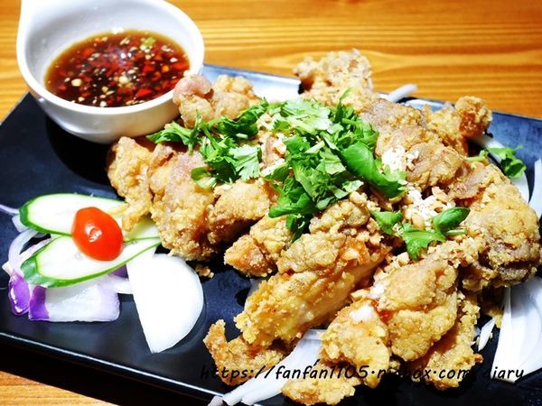 【台中美食】朕泰林暹邏料理 #異國料理 #暹邏料理 #泰式料理 #朕泰林 #平價美食 #平價泰式料理 (15).JPG