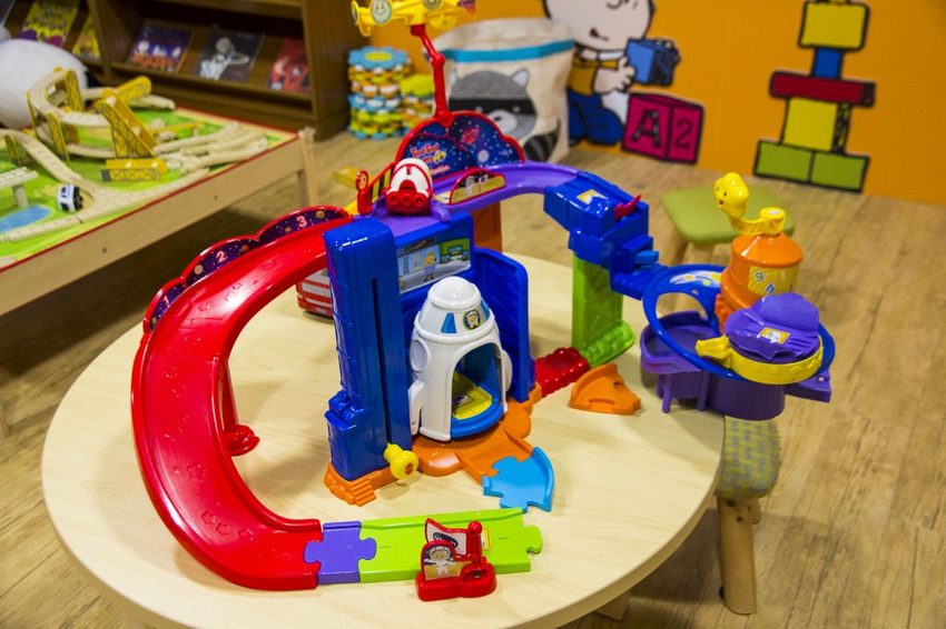 【親子樂園】SNOOPY PLAY CENTER／史努比親子樂園桃園館～與SNOOPY一起逛園遊會、玩角色扮演