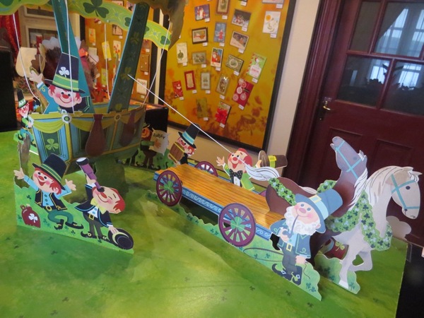 台北故事館:原來..卡片藏在故事館【台北故事館 / 十週年賀卡的故事】 台北故事館:原來..卡片藏在故事館【台北故事館 / 十週年賀卡的故事】