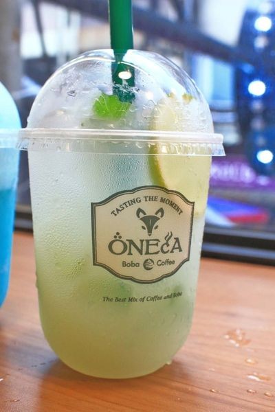 【台北美食】ONECA 丸咖-打卡聖地，少女心大噴發的文青飲料店