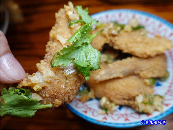 台式原味蒜香酥炸雞翅-歐義式義大利餐廳 (5).jpg